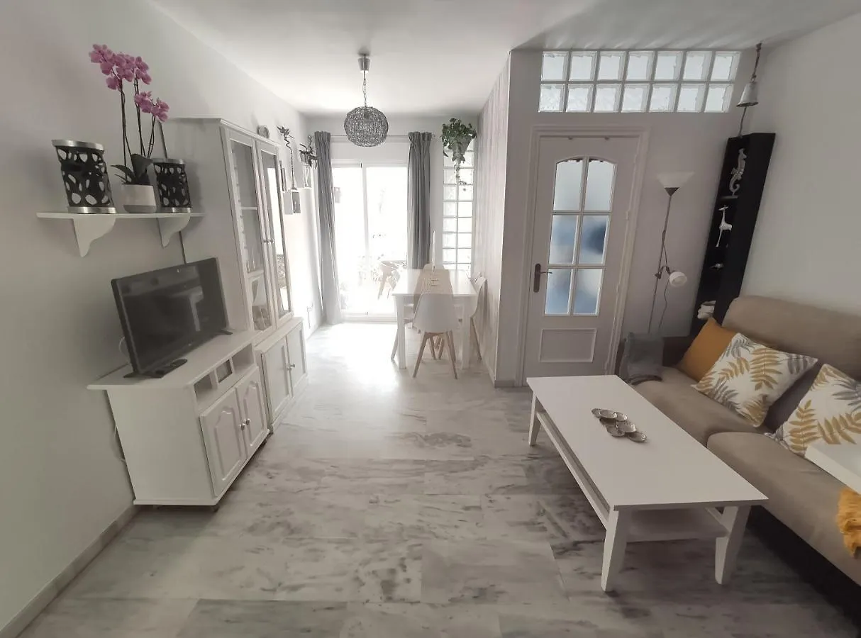Apartamento Nuevo A 50 M. De La Playa Lägenhet Morche