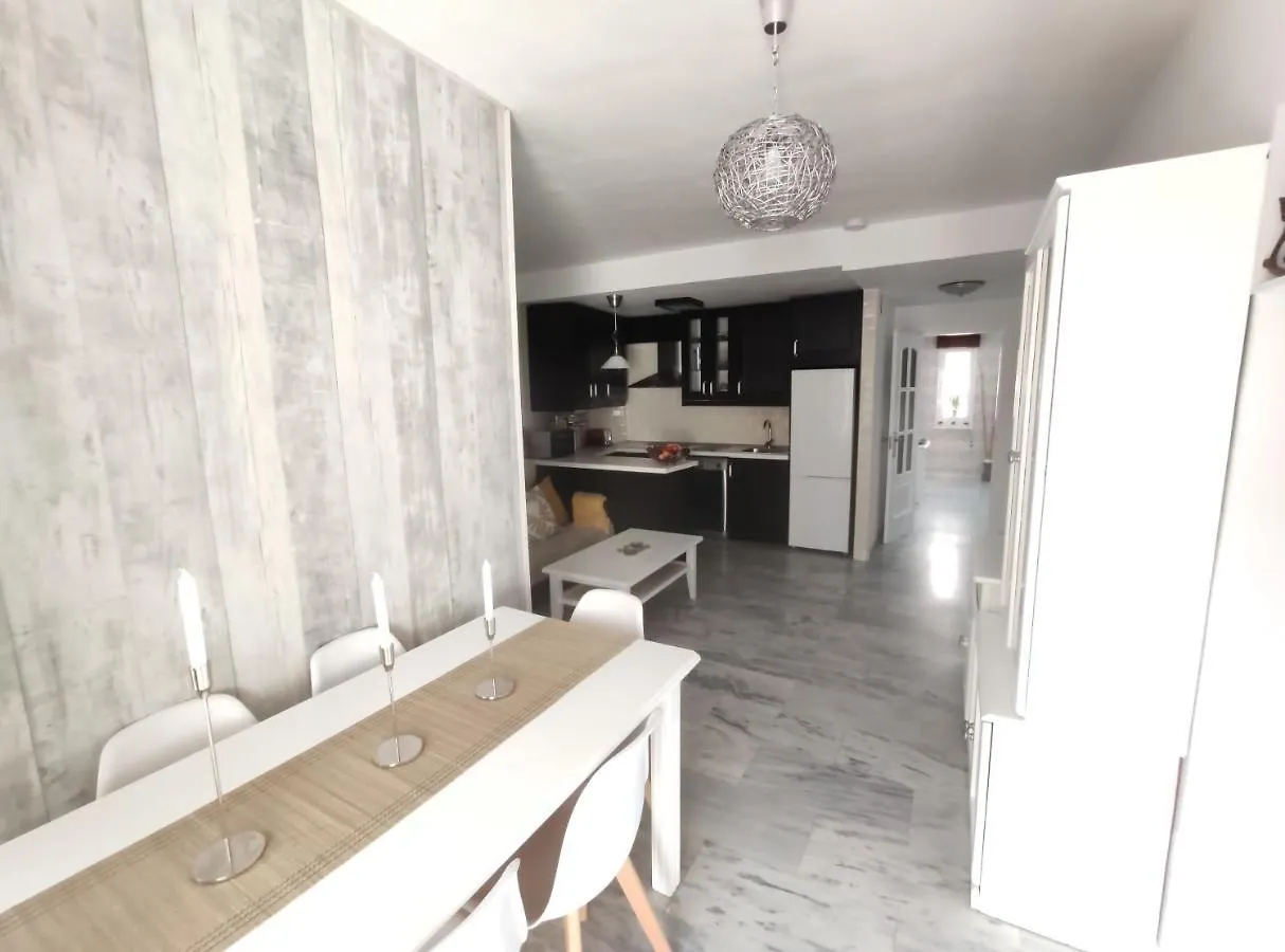 Apartamento Apartamento Nuevo A 50 M. De La Playa El El Morche 0*,  España